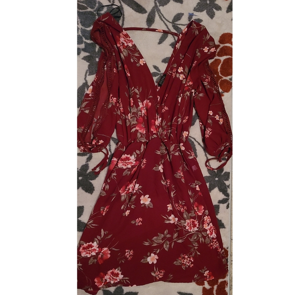 Maroon floral dress (Size S)